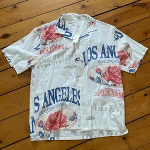 Abercrombie & Fitch NWT Mens summer linen button down size Large